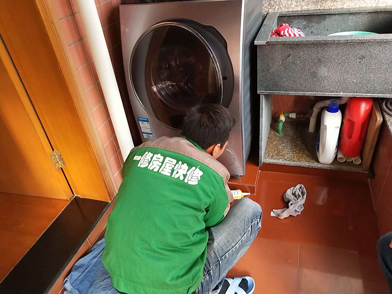 西安飄窗防水怎么做效果好，西安飄窗防水做了還是漏的原因